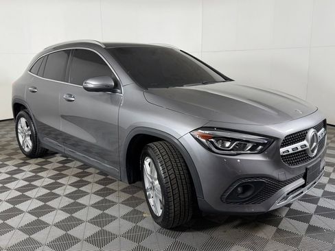 Used 2021 Mercedes-Benz GLA 250 4MATIC image 4