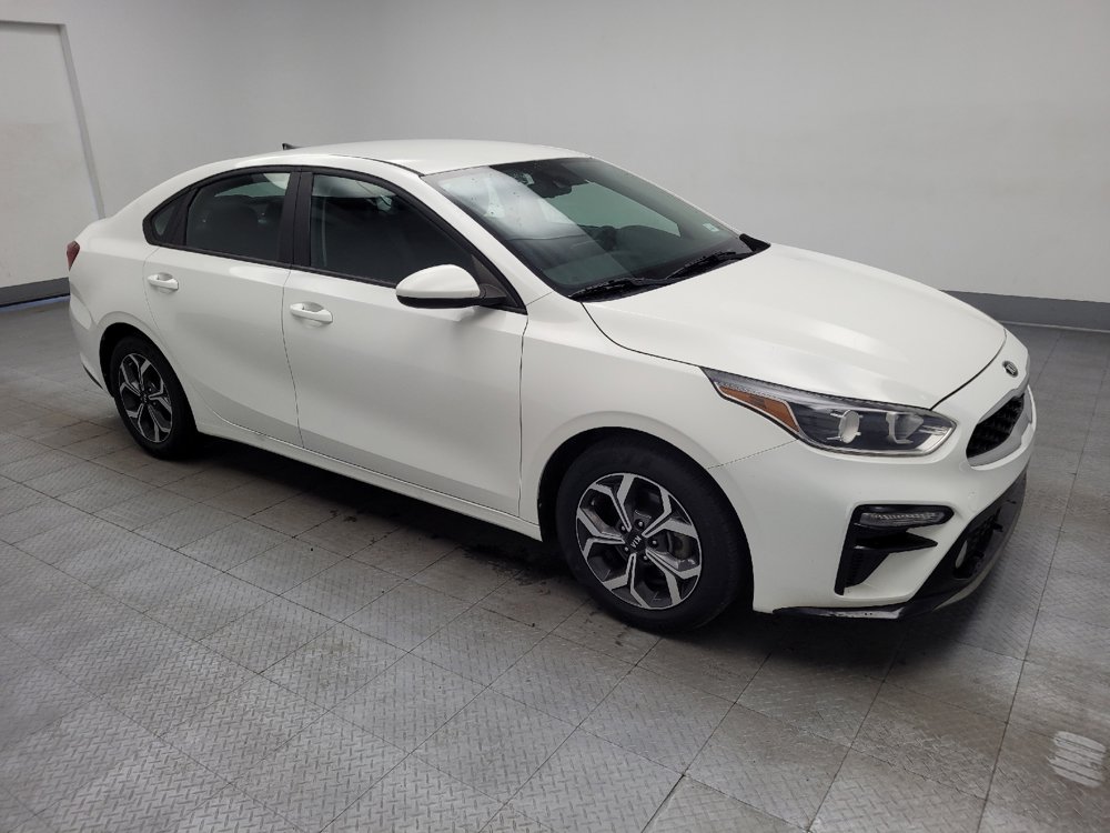 Used 2020 Kia Forte LXS FWD image 11