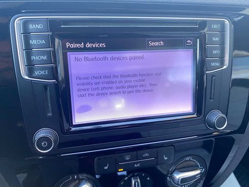 Used 2016 Volkswagen Jetta Sport FWD image 20