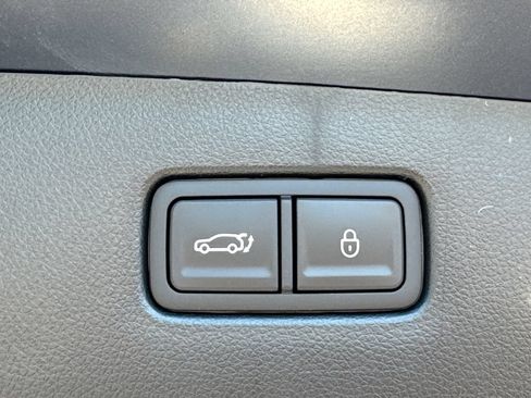 New 2026 Genesis GV70 2.5T AWD/4WD image 21