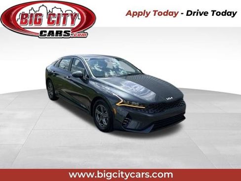 Used 2024 Kia K5 LXS FWD image 1
