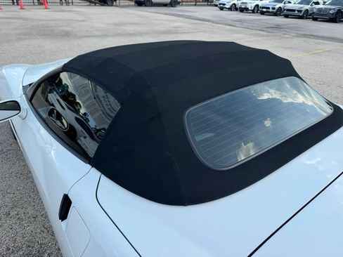 Used 2007 Chevrolet Corvette Convertible RWD image 40