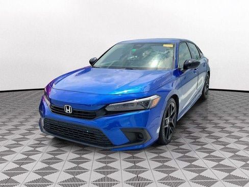 Used 2024 Honda Civic Sport image 3