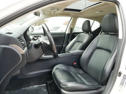 Used 2017 Lexus CT 200h w/ Seat Comfort Package FWD image 14