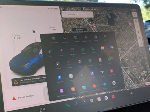 Used 2021 Tesla Model Y Performance image 15