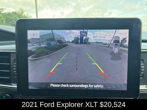 Used 2021 Ford Explorer XLT w/ Equipment Group 202A RWD image 30