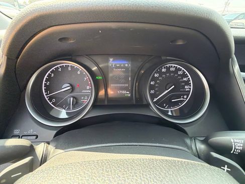 Used 2024 Toyota Camry SE w/ Cold Weather Package FWD image 14