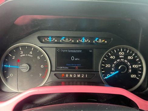 Used 2016 Ford F150 XLT w/ Equipment Group 302A Luxury AWD/4WD image 13