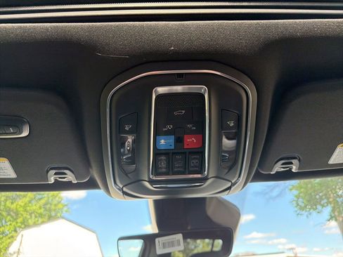 New 2026 Jeep Grand Wagoneer L 4WD image 8