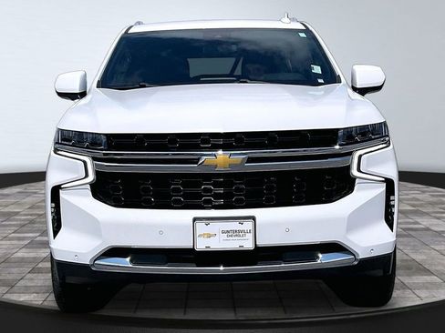 Used 2024 Chevrolet Tahoe LS RWD image 3