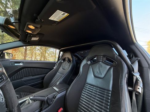 Used 2013 Ford Mustang Shelby GT500 image 46