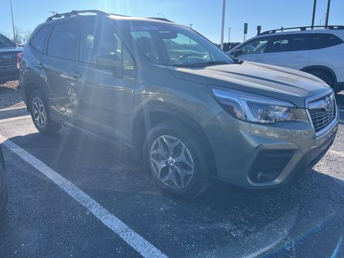 Certified 2021 Subaru Forester Premium w/ Popular Package #1 image 9