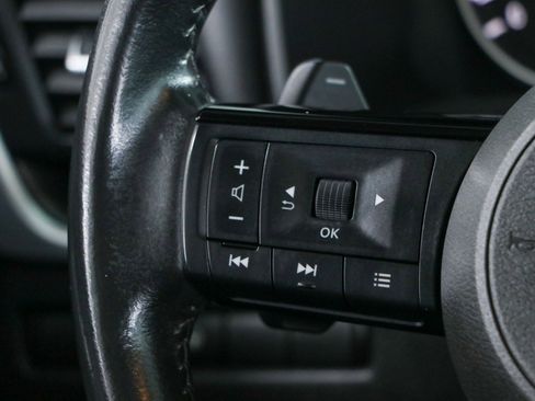 Used 2023 Nissan Rogue SV w/ SV Premium B Package FWD image 13