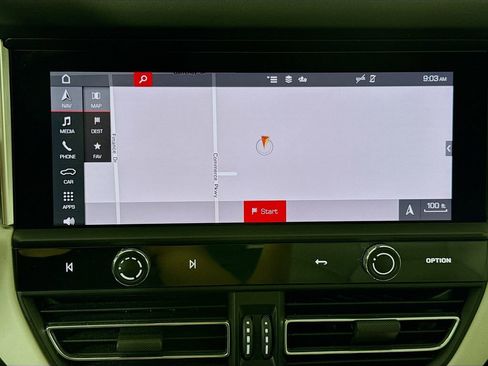 Used 2022 Porsche Macan GTS image 13