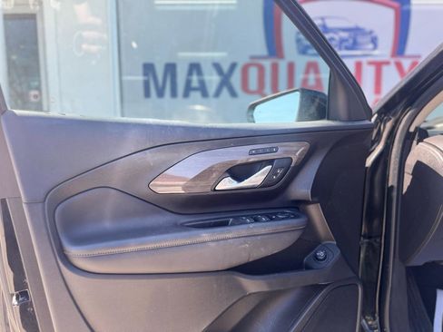 Used 2022 GMC Terrain Denali w/ Denali Premium Package image 33