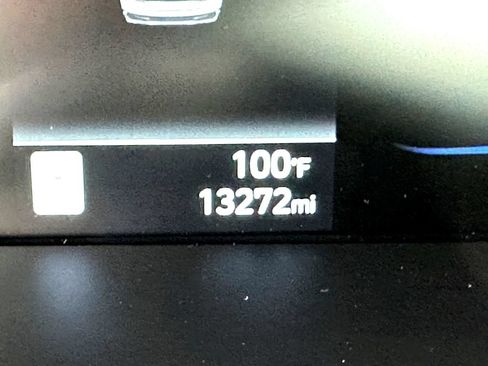 Used 2026 Hyundai Elantra Sport FWD image 15
