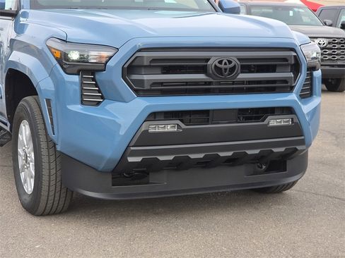 New 2026 Toyota Tacoma SR5 image 8