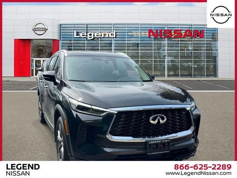 Used 2023 INFINITI QX60 Luxe w/ Cargo Package image 1