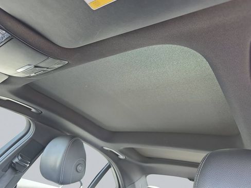 Used 2016 Mercedes-Benz C 300 4MATIC Sedan image 31