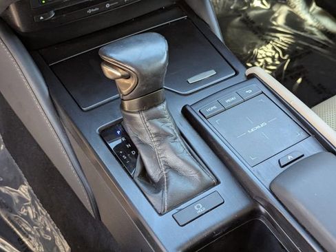 Used 2020 Lexus ES 350 w/ Premium Package image 25