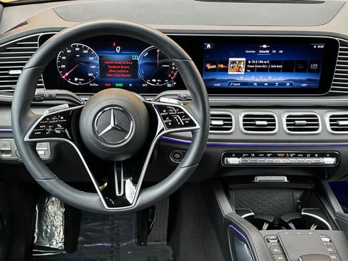 Certified 2025 Mercedes-Benz GLE 450e 4MATIC image 13