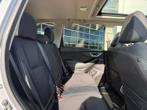 Used 2020 Subaru Forester Premium w/ Popular Package #1 AWD/4WD image 12