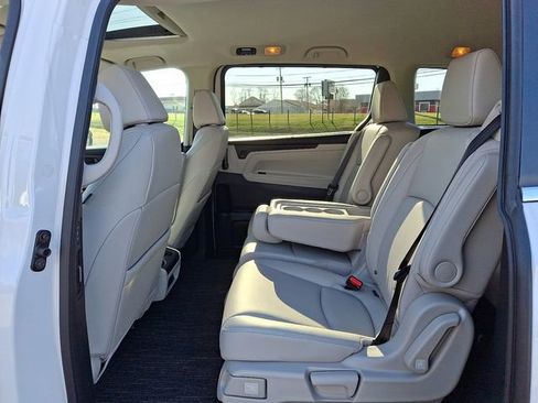 Certified 2026 Honda Odyssey EX-L image 10