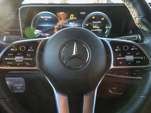Used 2022 Mercedes-Benz GLE 350 4MATIC image 34