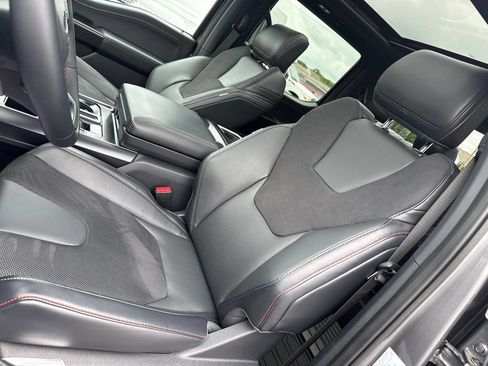Used 2024 Ford F150 Raptor AWD/4WD image 7