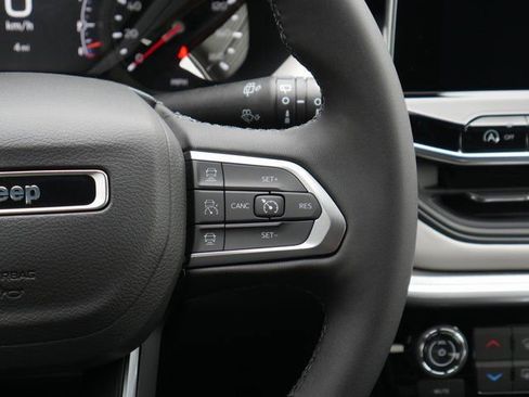 New 2026 Jeep Compass Limited image 15