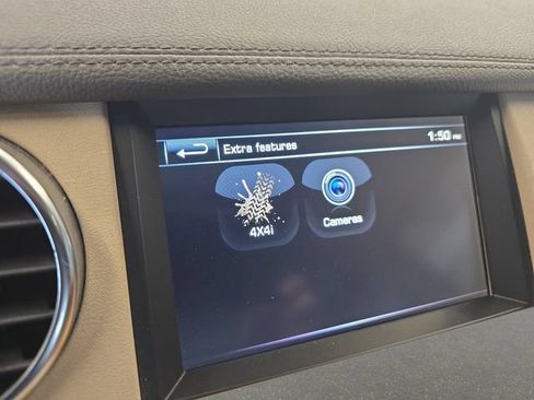 Used 2014 Land Rover LR4 AWD/4WD image 25