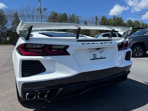 Used 2023 Chevrolet Corvette Stingray Coupe w/ Z51 Performance Package image 15