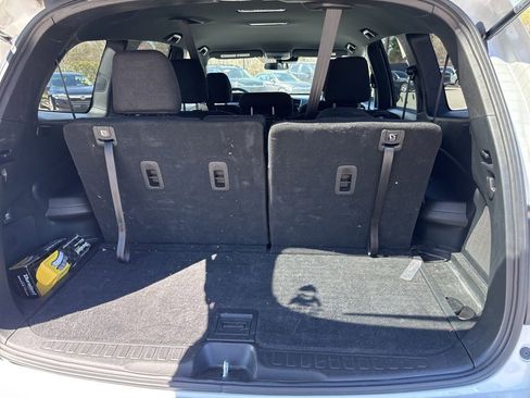 Used 2022 Honda Pilot Sport image 9