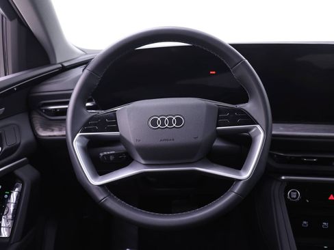 Used 2025 Audi Q5 Premium Plus AWD/4WD image 17