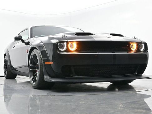 Used 2022 Dodge Challenger SRT Hellcat image 45