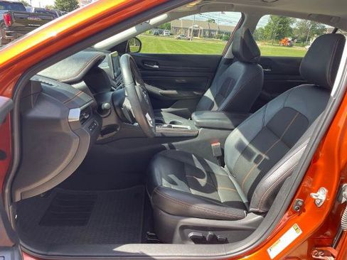 Used 2020 Nissan Altima 2.5 SR w/ Premium Package FWD image 8