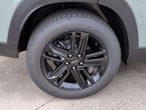 New 2026 Chevrolet Trax ACTIV w/ Sunroof Package image 28