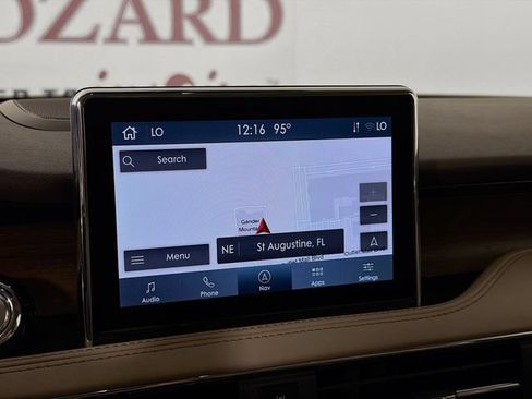 Certified 2022 Lincoln Corsair Reserve w/ Luxury Package FWD image 16