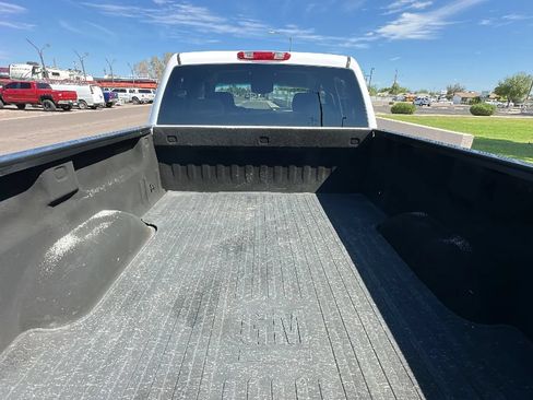 Used 2008 GMC Sierra 2500 SLE w/ Z71 Off-Road Package AWD/4WD image 4