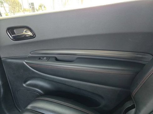 Used 2024 Dodge Durango GT RWD image 13