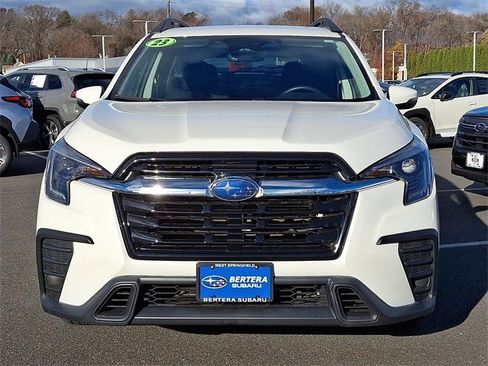 Used 2023 Subaru Ascent Premium w/ Convenience Package image 2