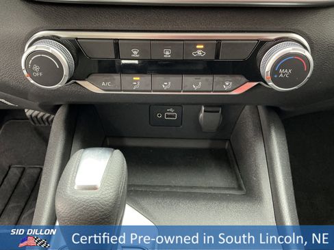 Used 2024 Nissan Altima 2.5 S image 12