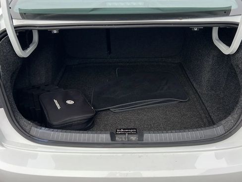 Used 2019 Volkswagen Jetta SEL image 10