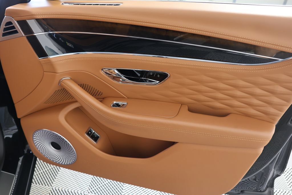 Used 2021 Bentley Flying Spur W12 w/ First Edition Specification AWD/4WD image 29