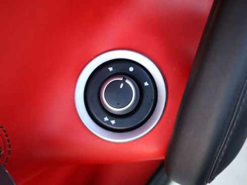 Used 2017 Ferrari GTC4Lusso Coupe image 34