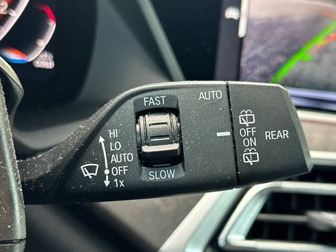 Used 2023 BMW X5 xDrive40i w/ Premium Package image 33