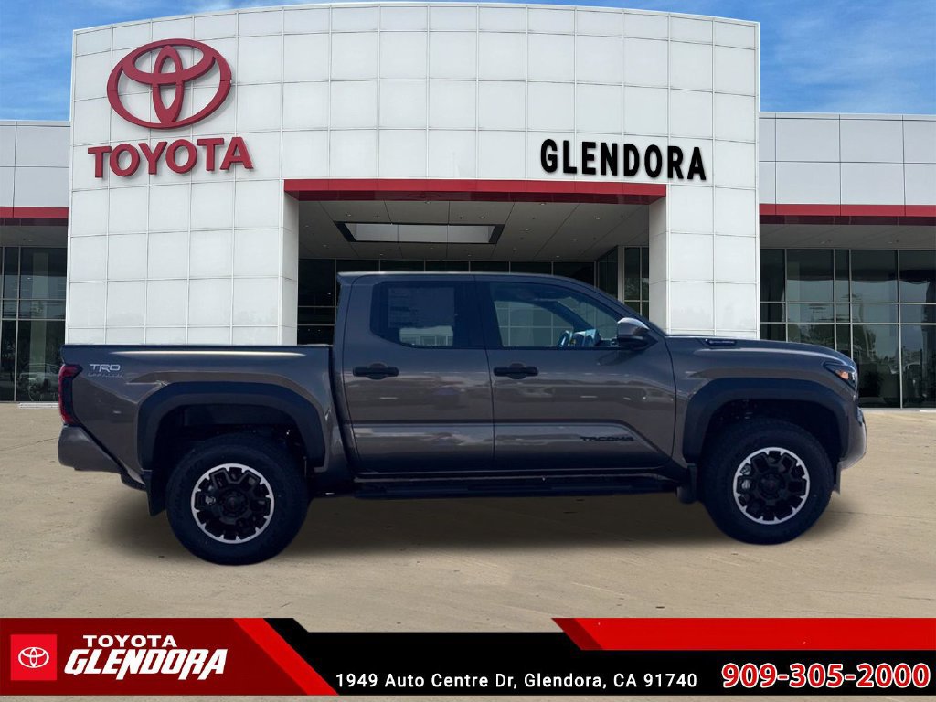 New 2026 Toyota Tacoma TRD Off-Road AWD/4WD image 12