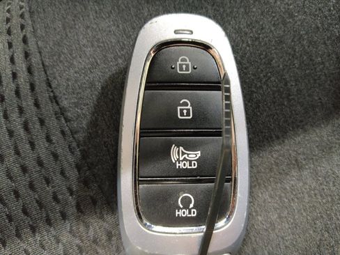 Used 2021 Hyundai Santa Fe SEL FWD image 32