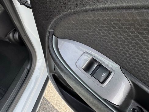 Used 2023 Chevrolet Malibu LT w/ Driver Confidence Package image 33