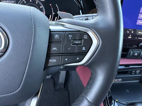 Certified 2025 Lexus NX 250 FWD w/ Premium Package image 30